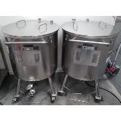 Cuve inox verticale env. 300 Litres