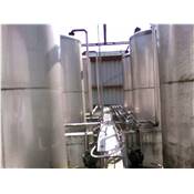 6 Cuves inox env. 3000 Litres